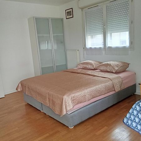 Studio Lumineux Courbevoie Luaran gambar