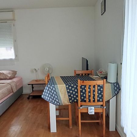 Studio Lumineux Courbevoie Luaran gambar
