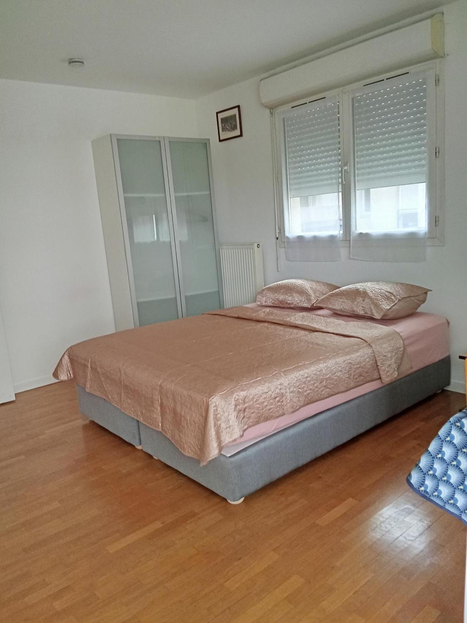 Studio Lumineux Courbevoie Luaran gambar